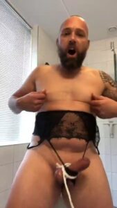 Faggot Jesper Jager