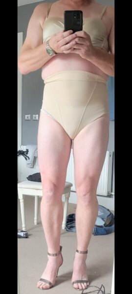 Screenshot_20251220_012039_Gallery